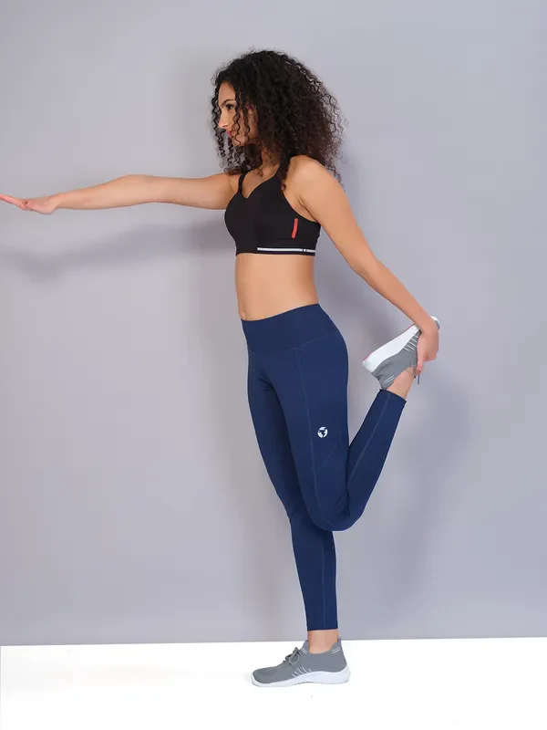 Women Solid Slim Fit Tights with ELASTO PLUS - Image 5
