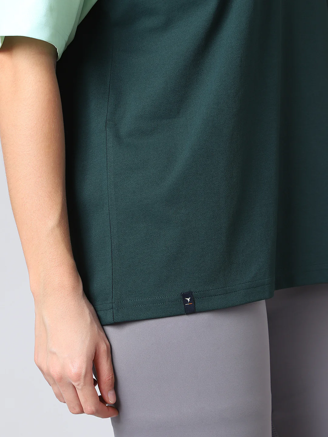 Women Colorblock Oversized Fit Polo T-shirt with COTFLEX - Image 8