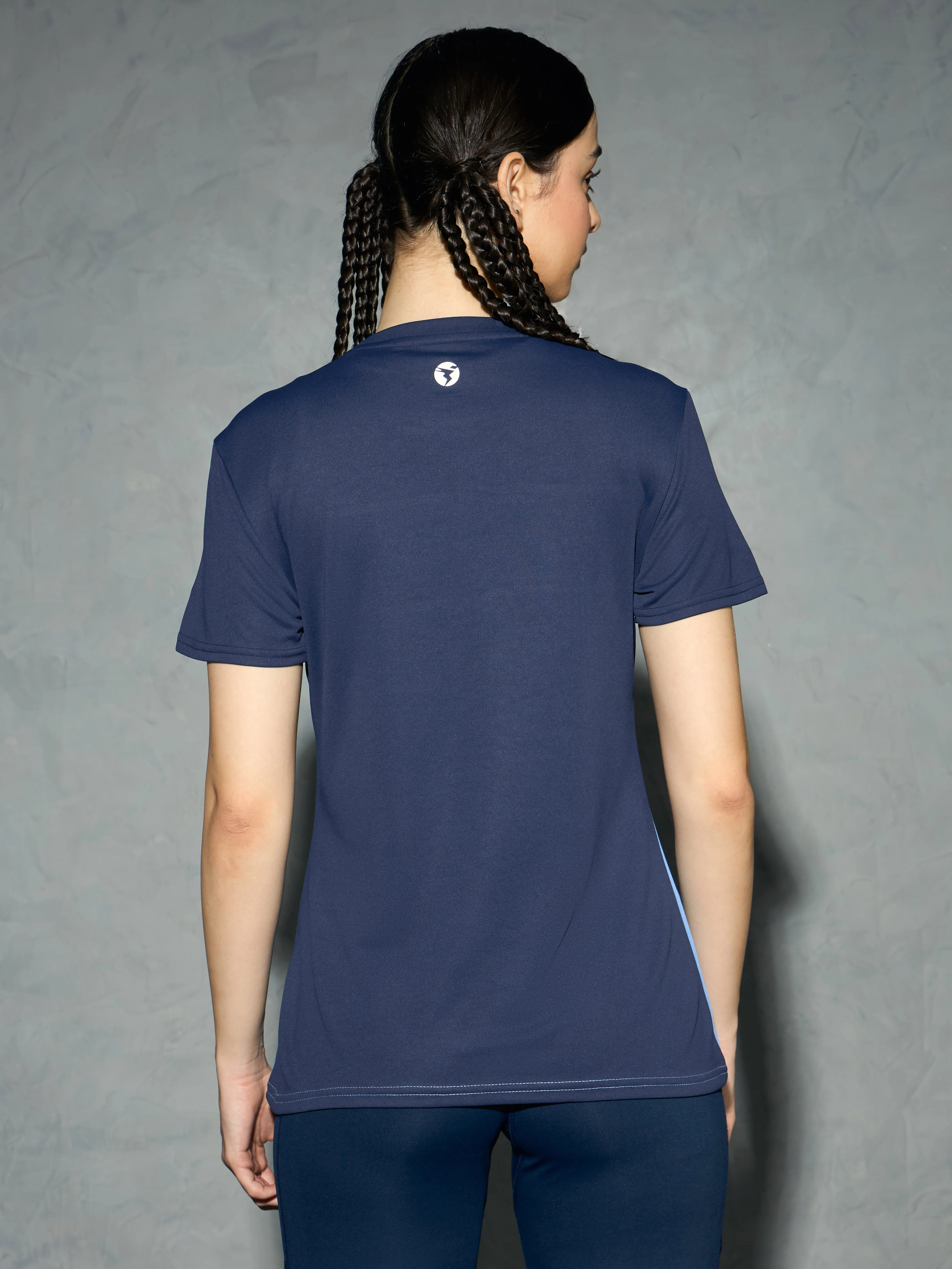 Women Colorblock Slim Fit Round Neck Sports T-shirt with TECHNOCOOL+ - Image 2