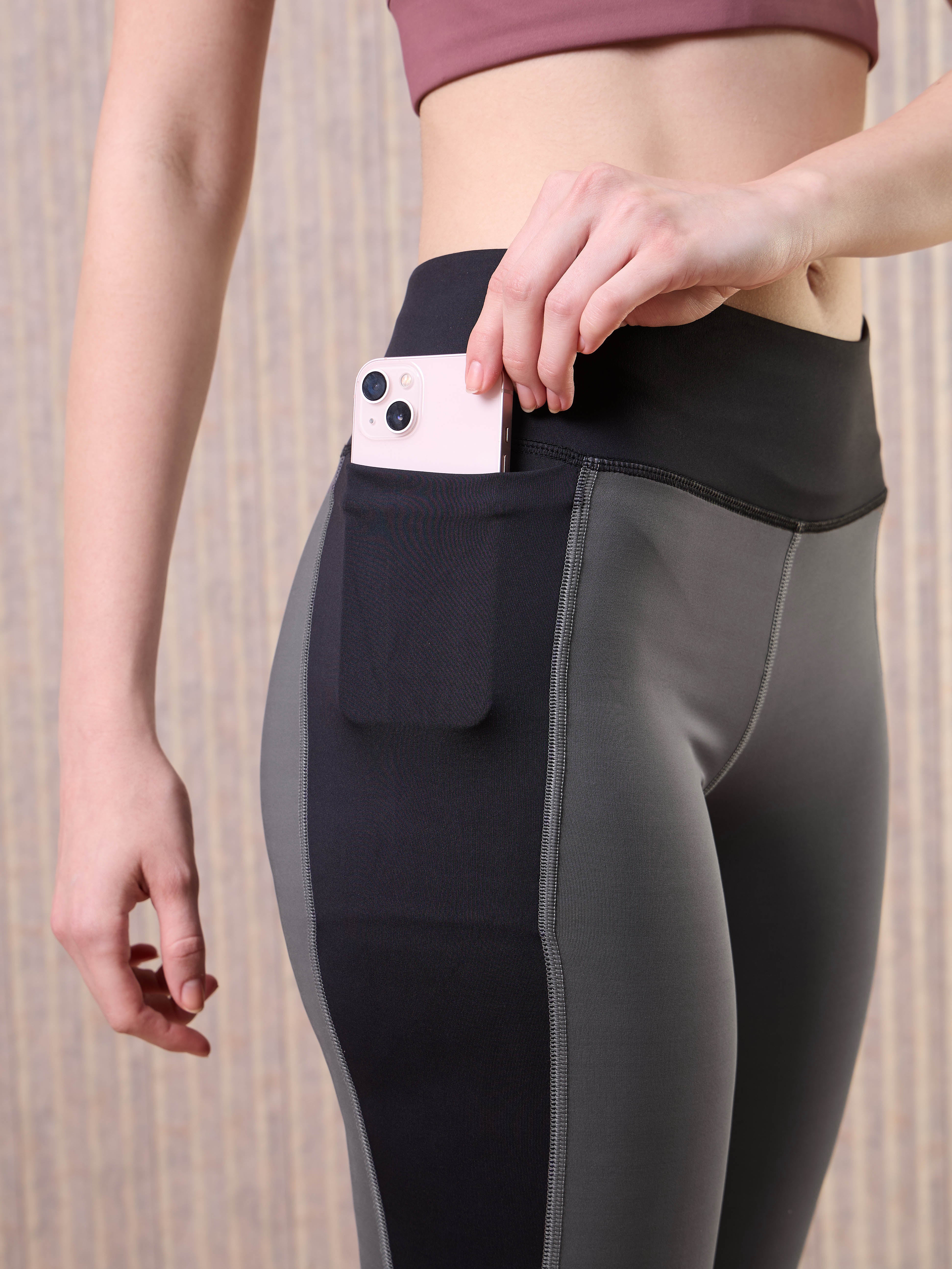 Women Colorblock Slim Fit Tights with ELASTOPLUS - Image 5