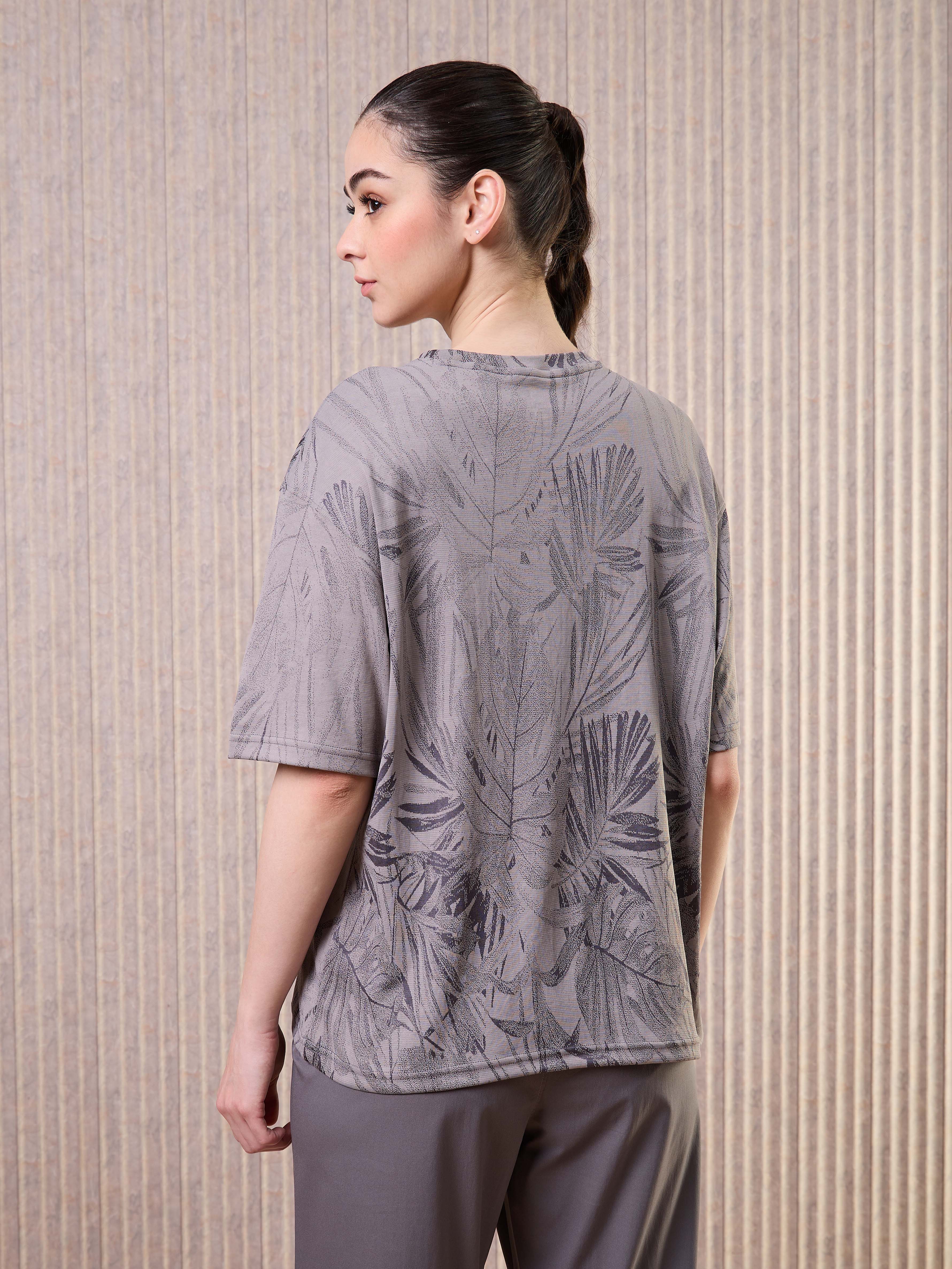 Women Jacquard Boxy Fit Round Neck T-shirt with DOUBLE COOL - Image 3