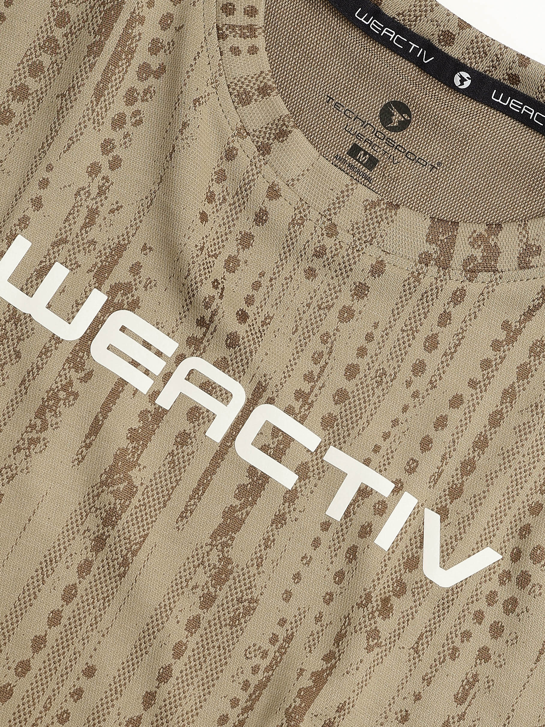 Women Jacquard Boxy Fit Round Neck T-shirt with DOUBLE COOL - Image 7