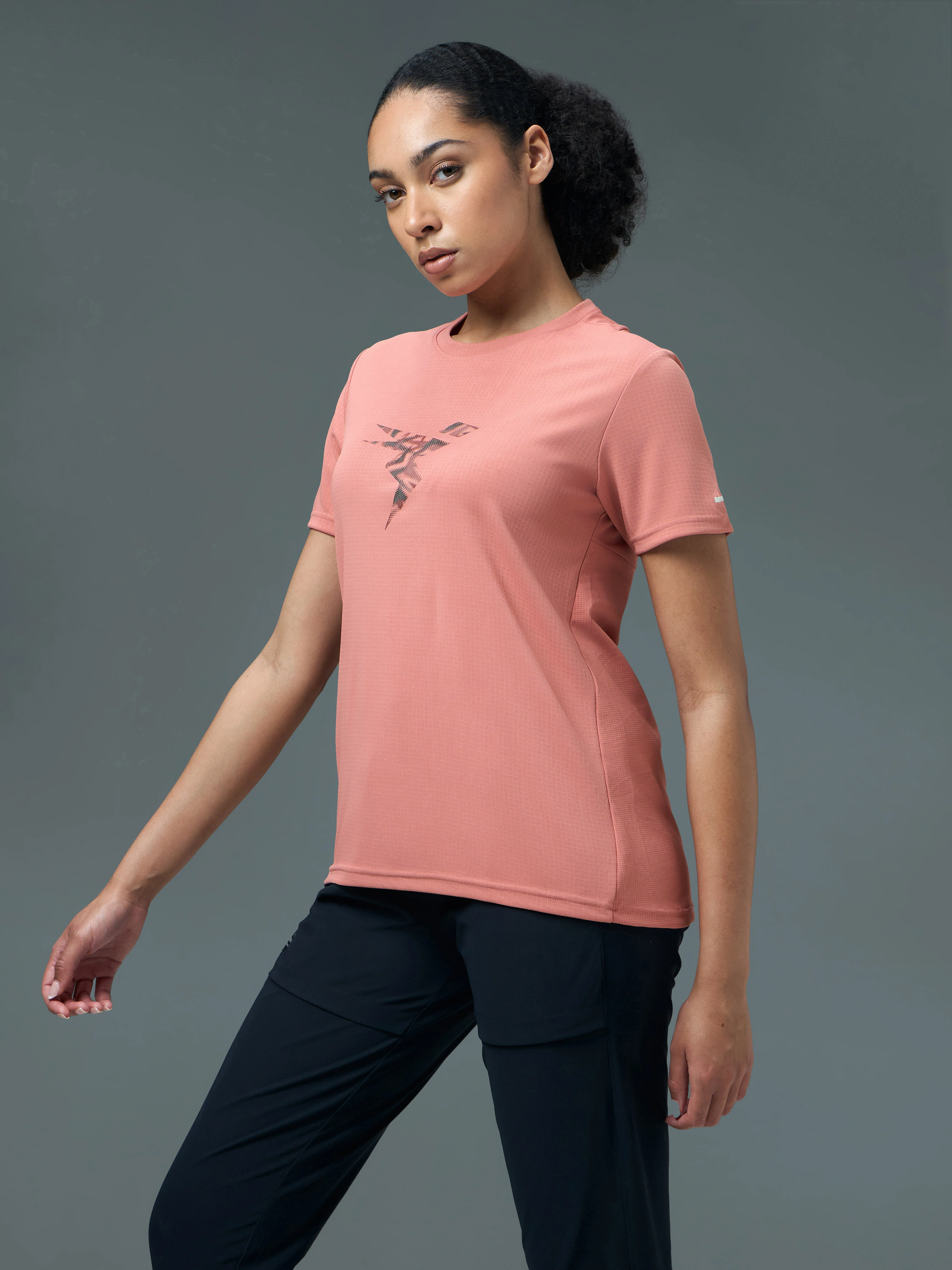 Women Printed Regular Fit Round Neck Sports Tee with TECHNOCOOL+ - Image 4
