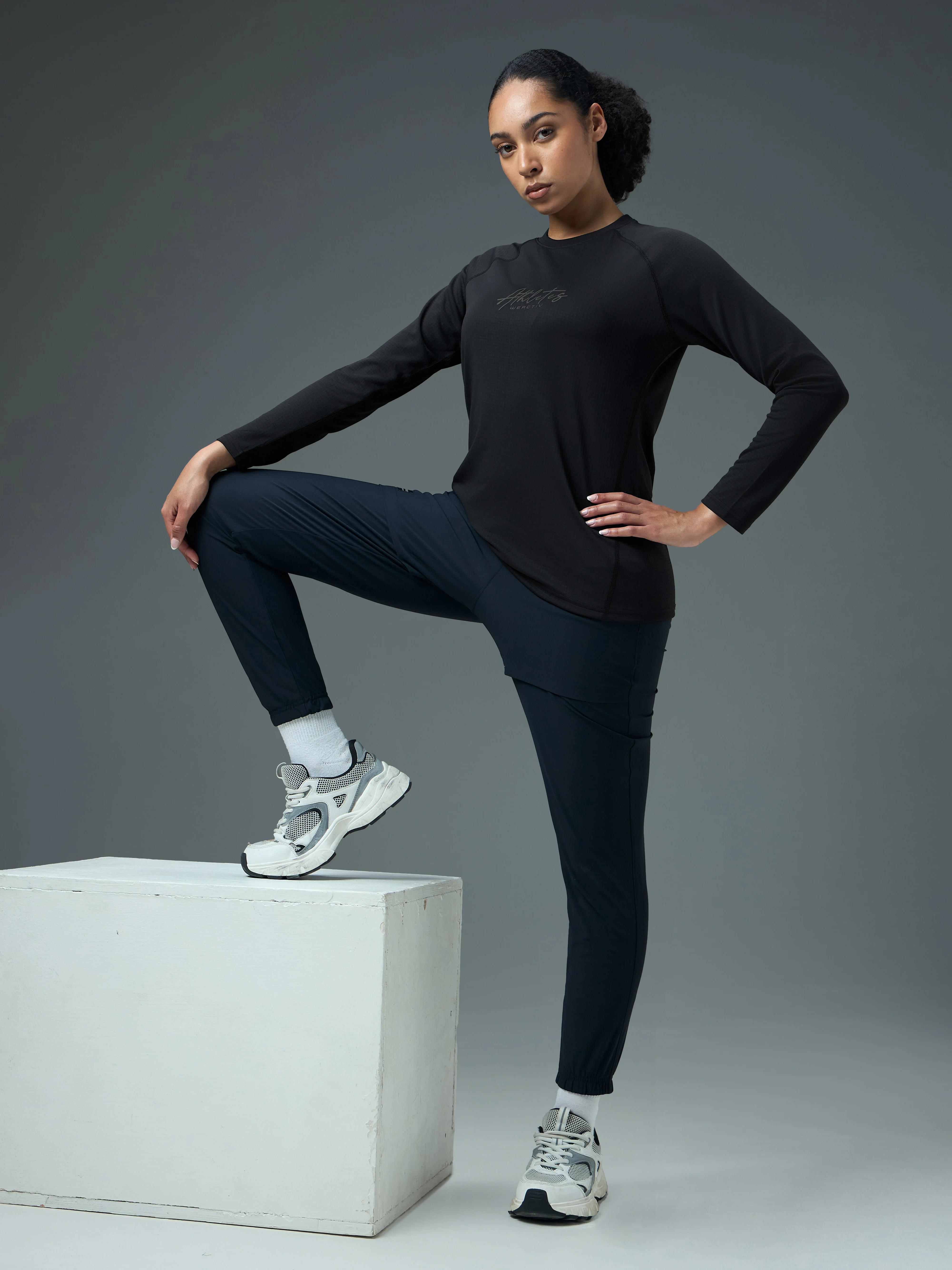 Women Printed Slim Fit Round Neck Sports Tee for Yoga & Fitness with TECHNOCOOL+ - Image 5