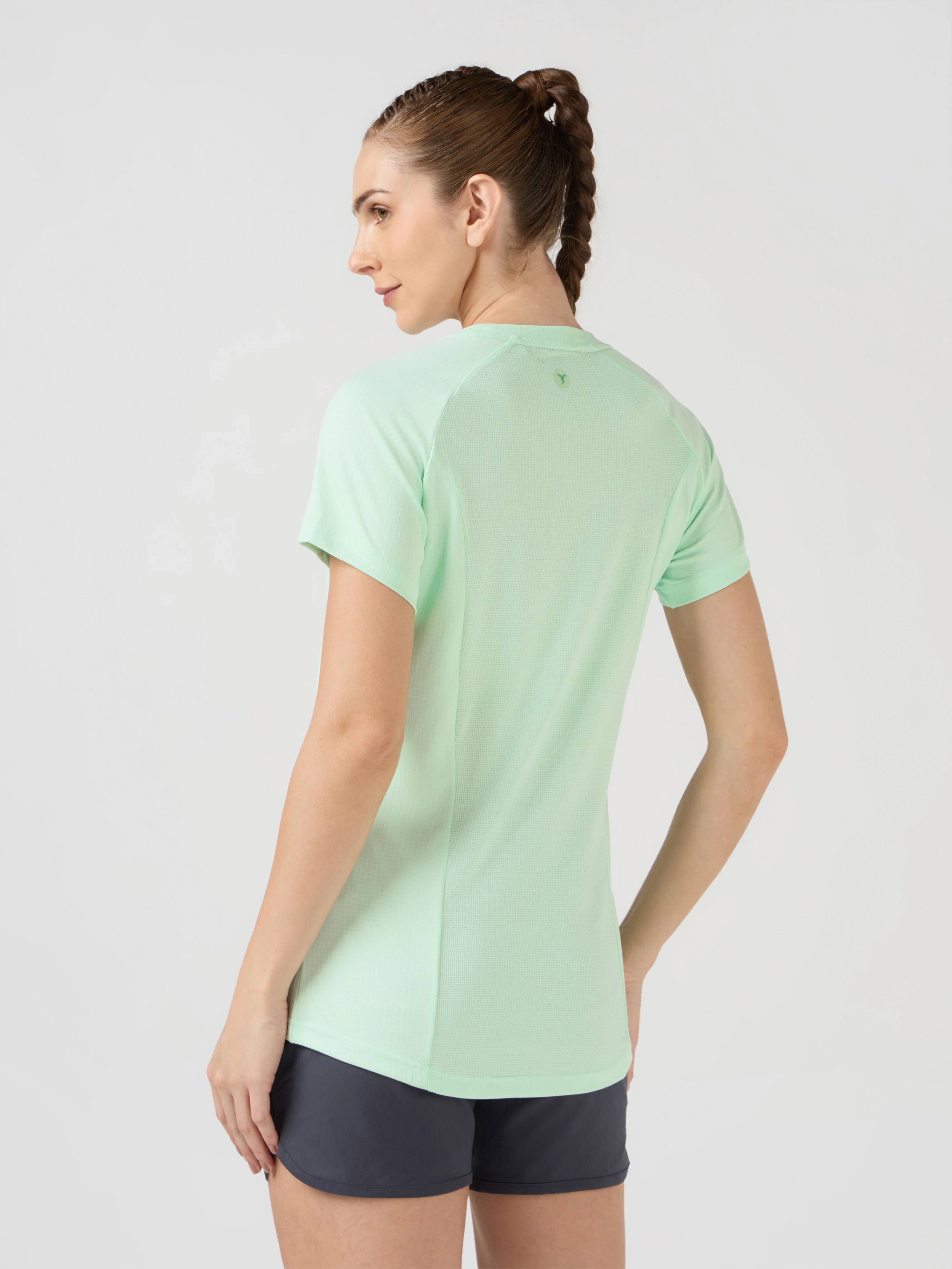 Women Printed Slim Fit Round Neck Sports Tee with TECHNOCOOL+ - Image 3