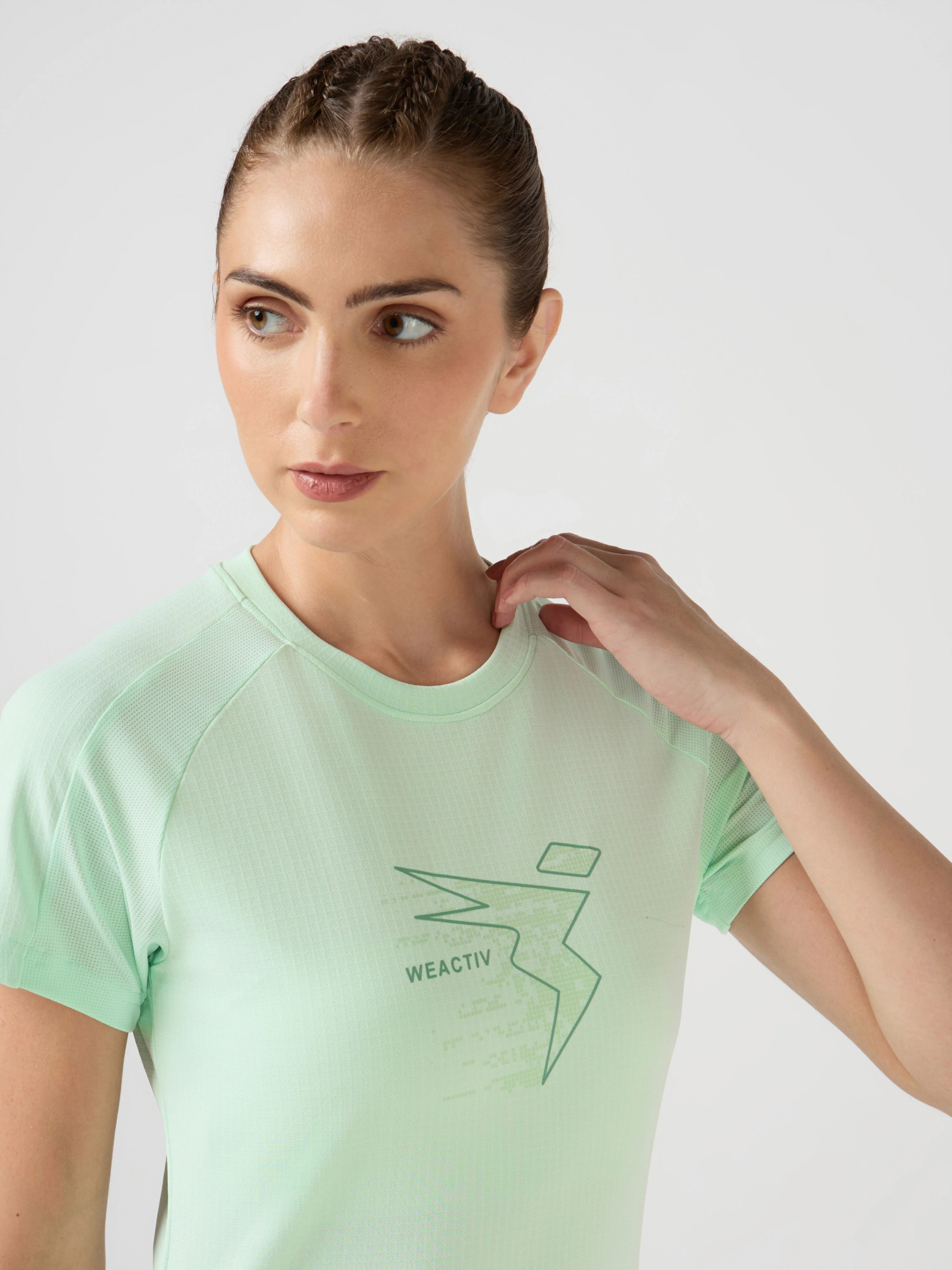 Women Printed Slim Fit Round Neck Sports Tee with TECHNOCOOL+ - Image 5