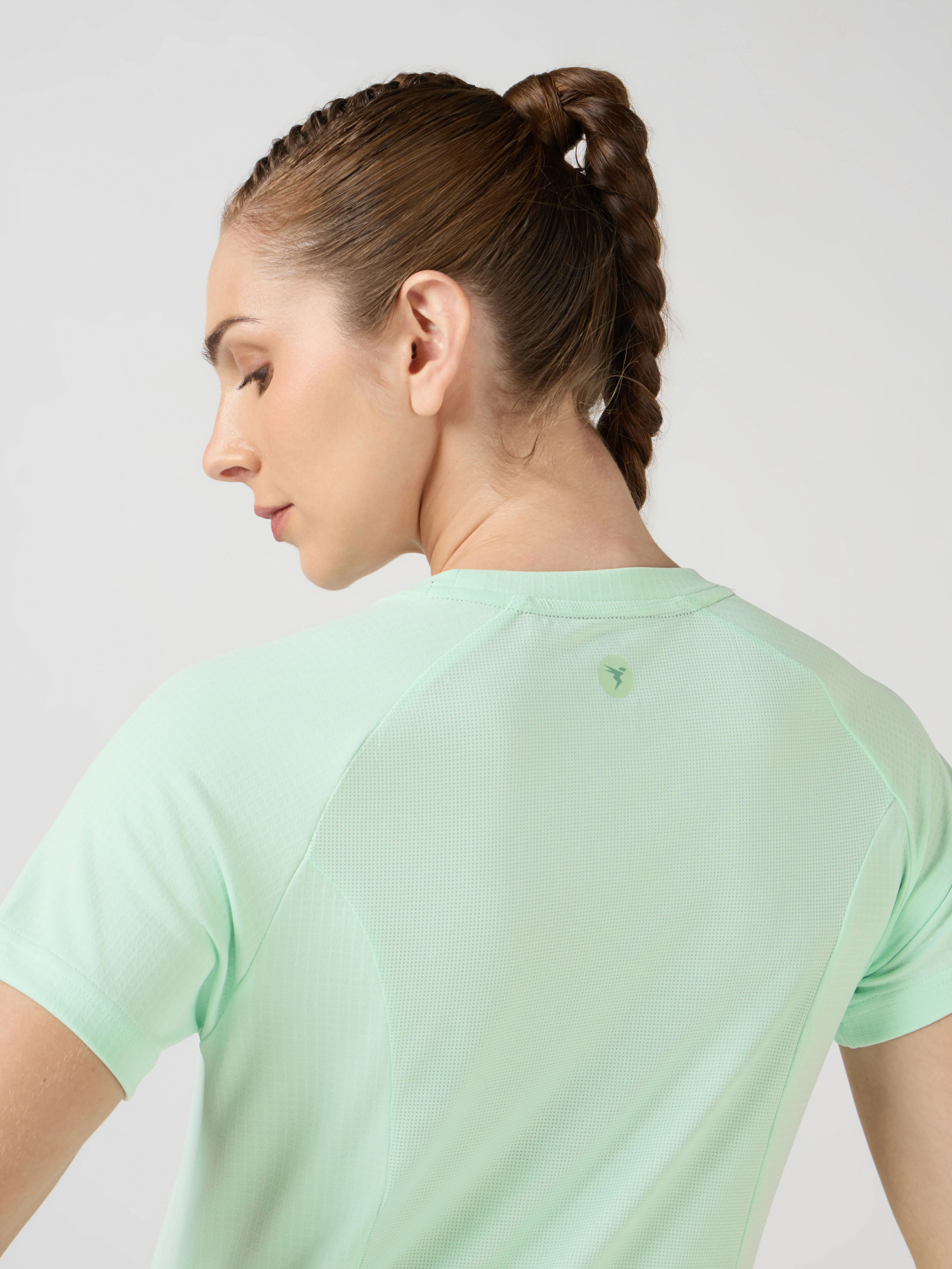 Women Printed Slim Fit Round Neck Sports Tee with TECHNOCOOL+ - Image 6
