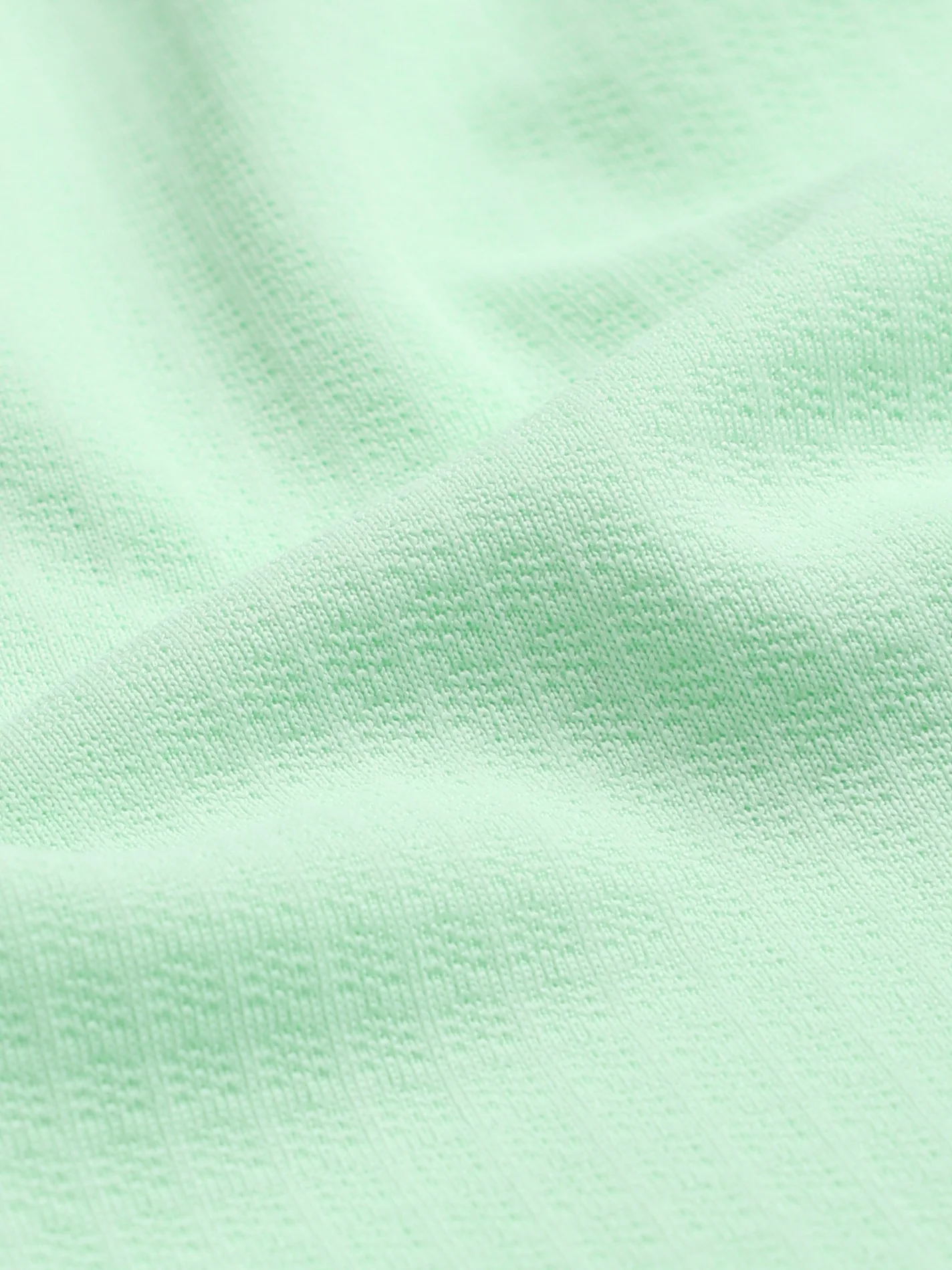Women Printed Slim Fit Round Neck Sports Tee with TECHNOCOOL+ - Image 9