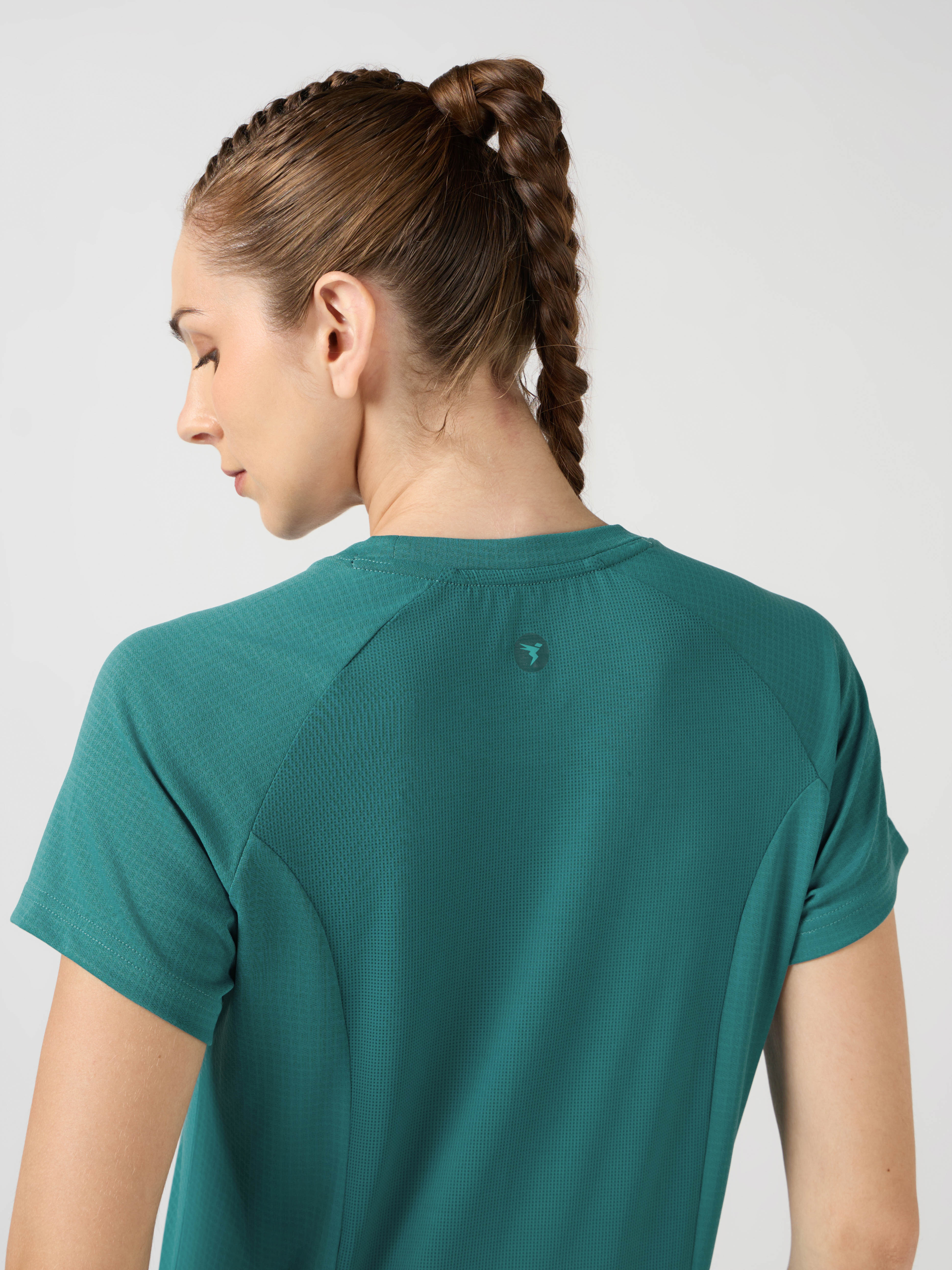 Women Printed Slim Fit Round Neck Sports Tee with TECHNOCOOL+ - Image 7
