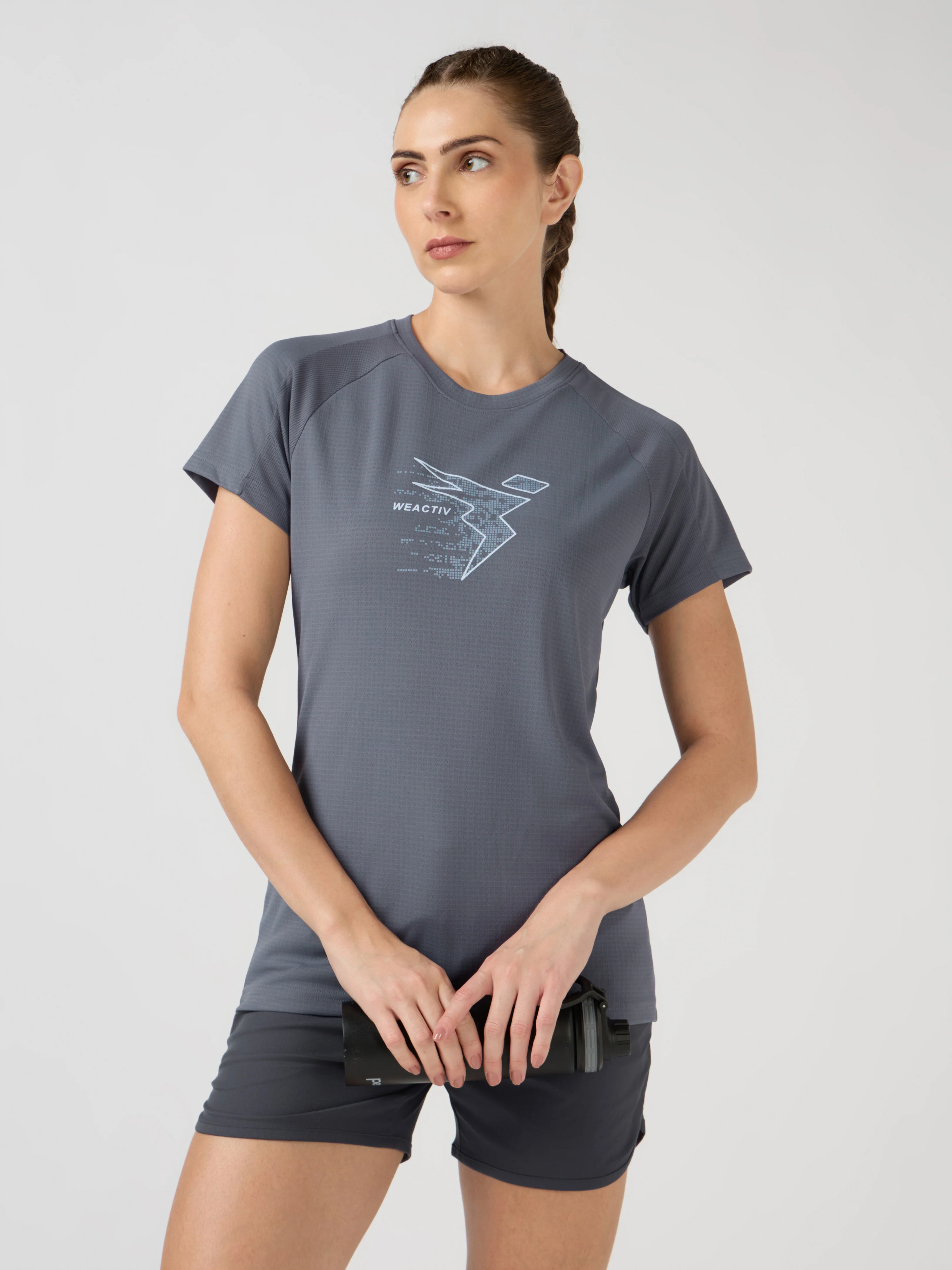 Women Printed Slim Fit Round Neck Sports Tee  with TECHNOCOOL+