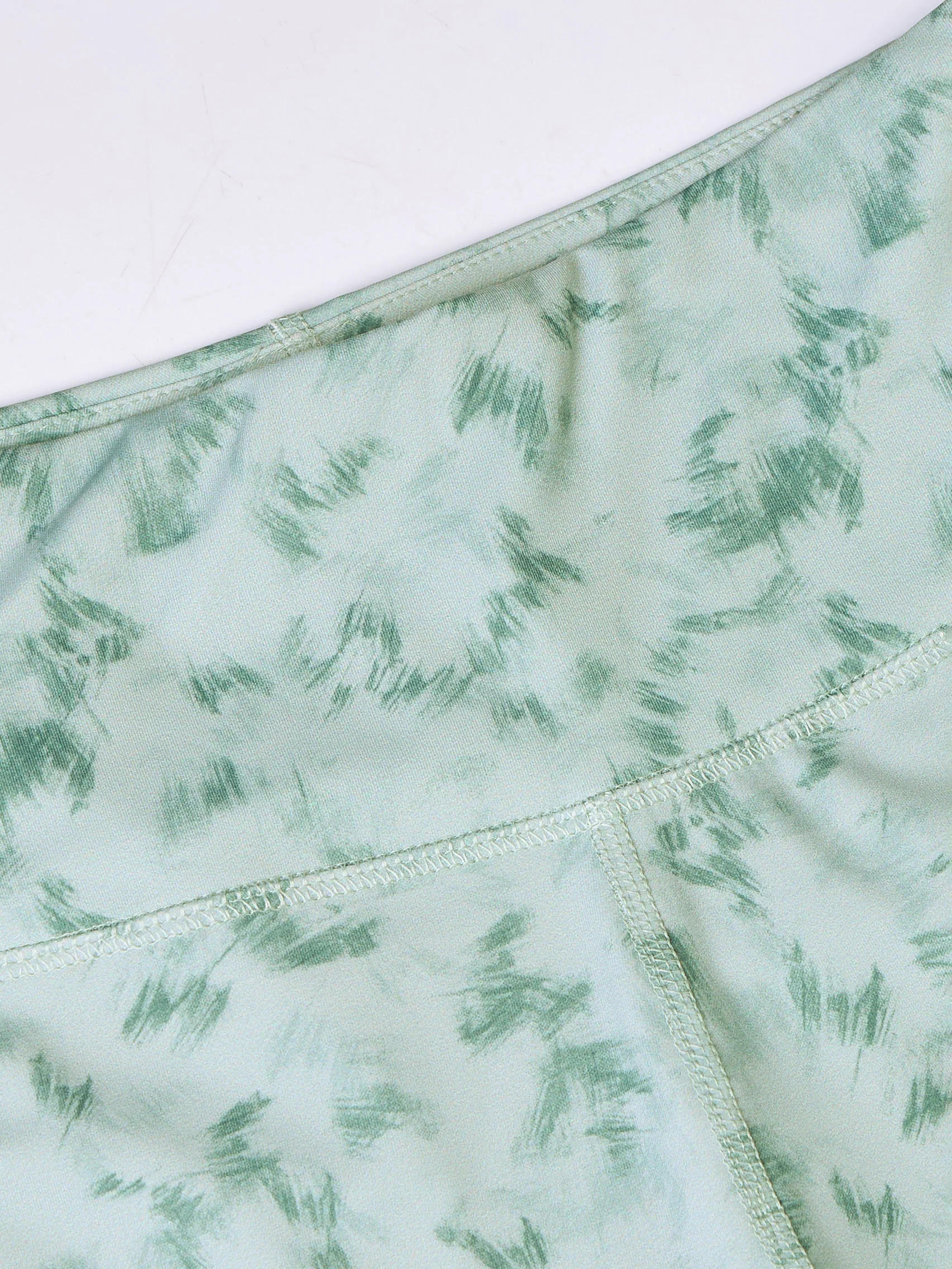Women Printed Slim Fit Tights with ELASTO PLUS - Image 9