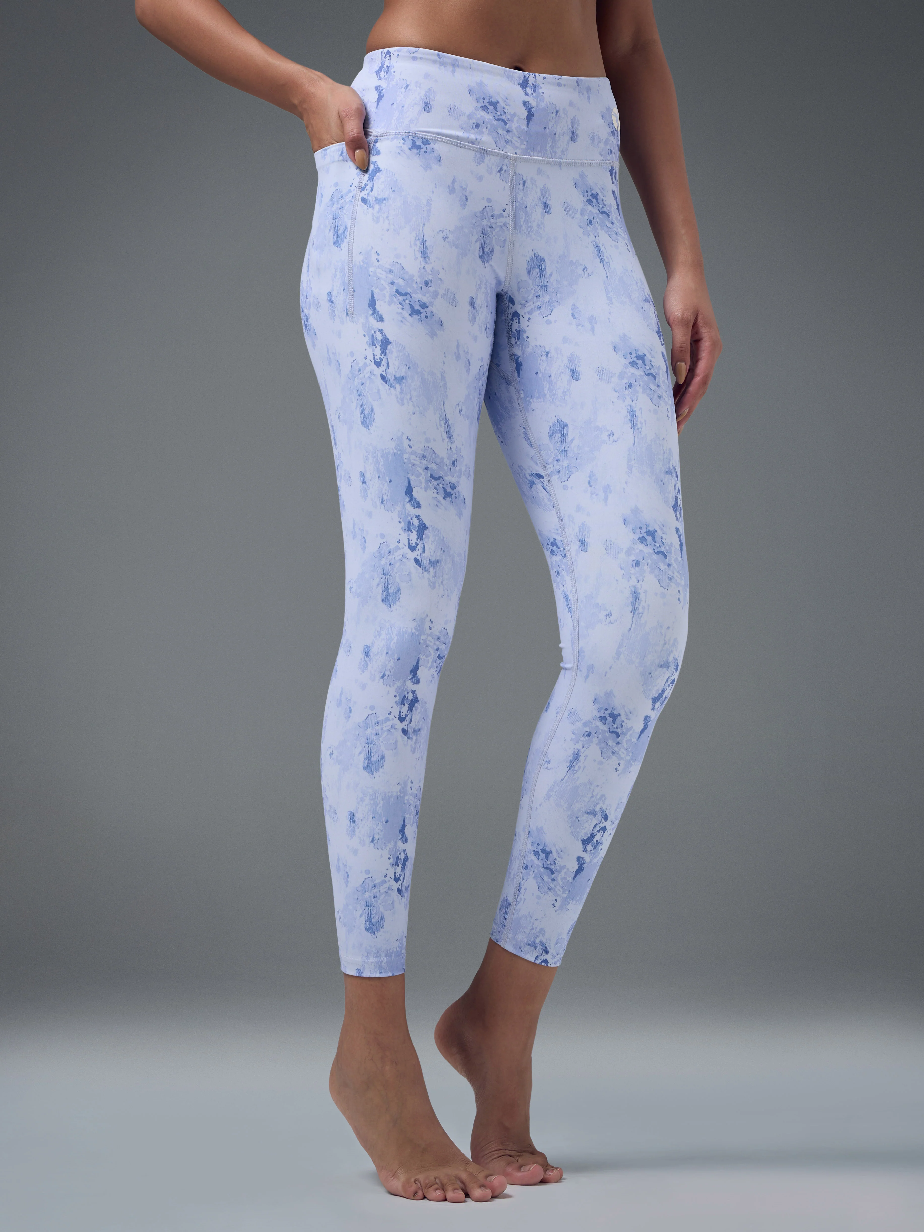 Women Printed Slim Fit Tights with ELASTO PLUS - Image 4