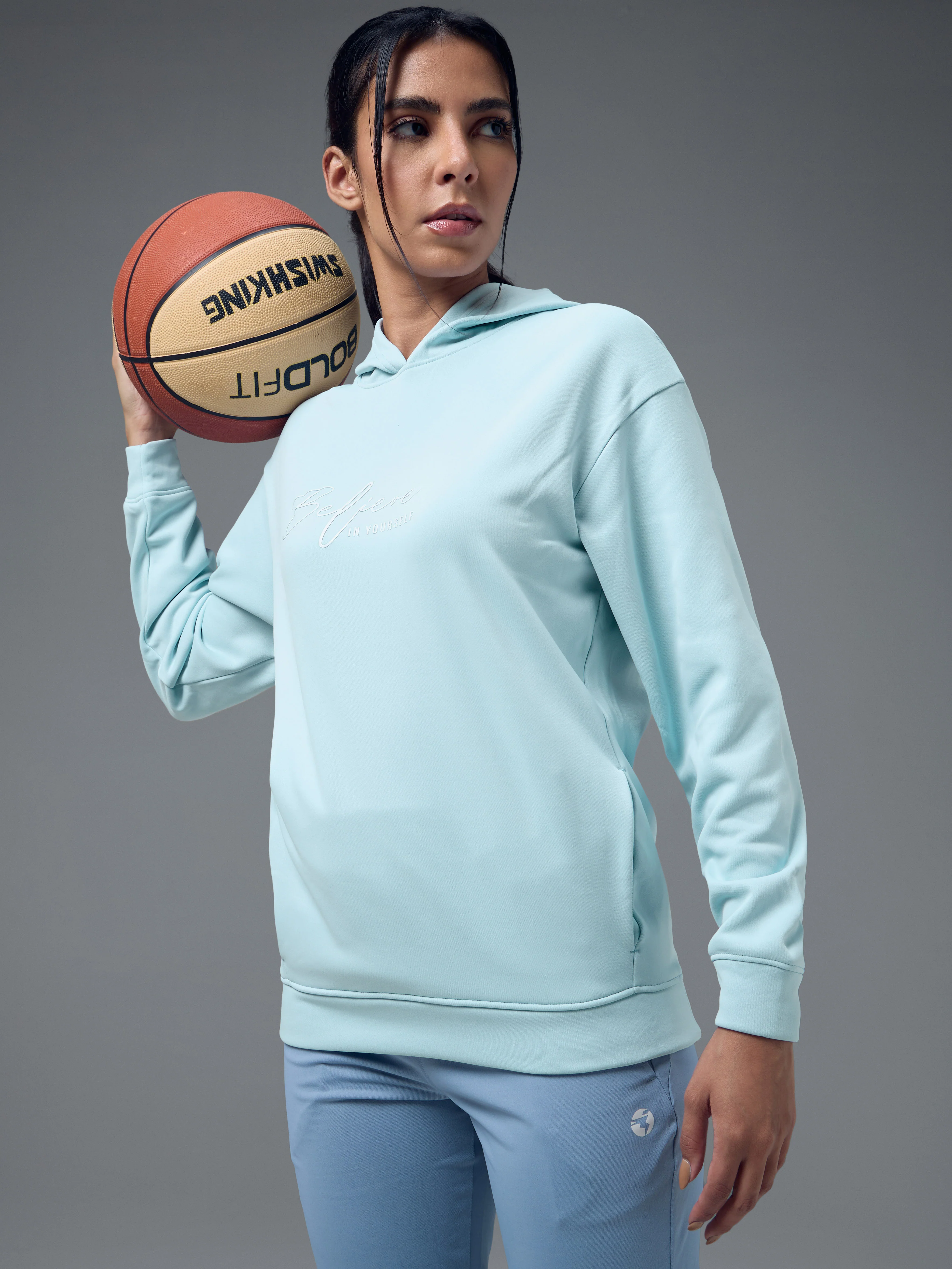 Women Slim Fit Hooded Sports Sweatshirt with TECHNOWARM+