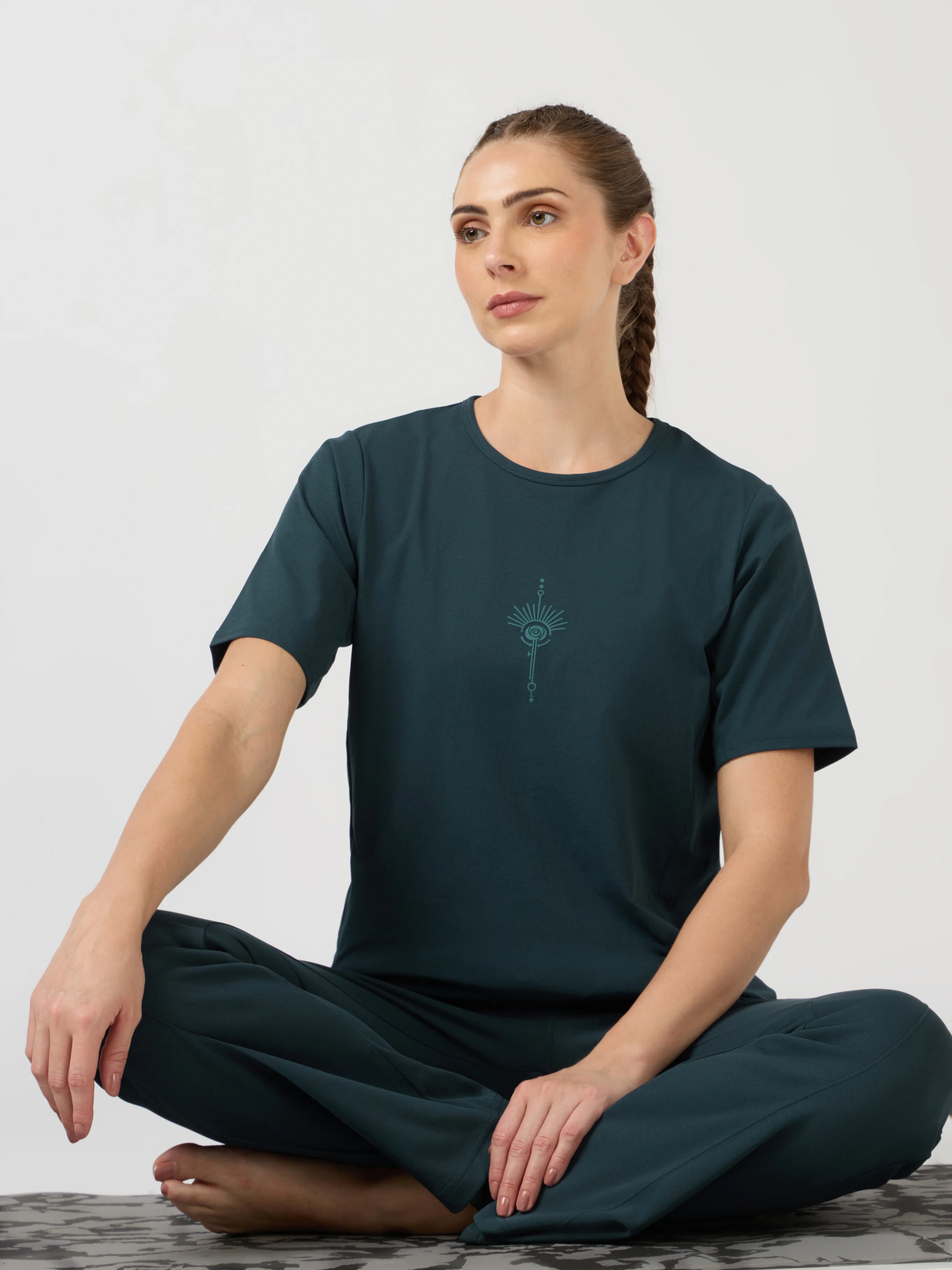Women Slim Fit Mock Neck  Solid T-shirt with COTFLEX - Image 4