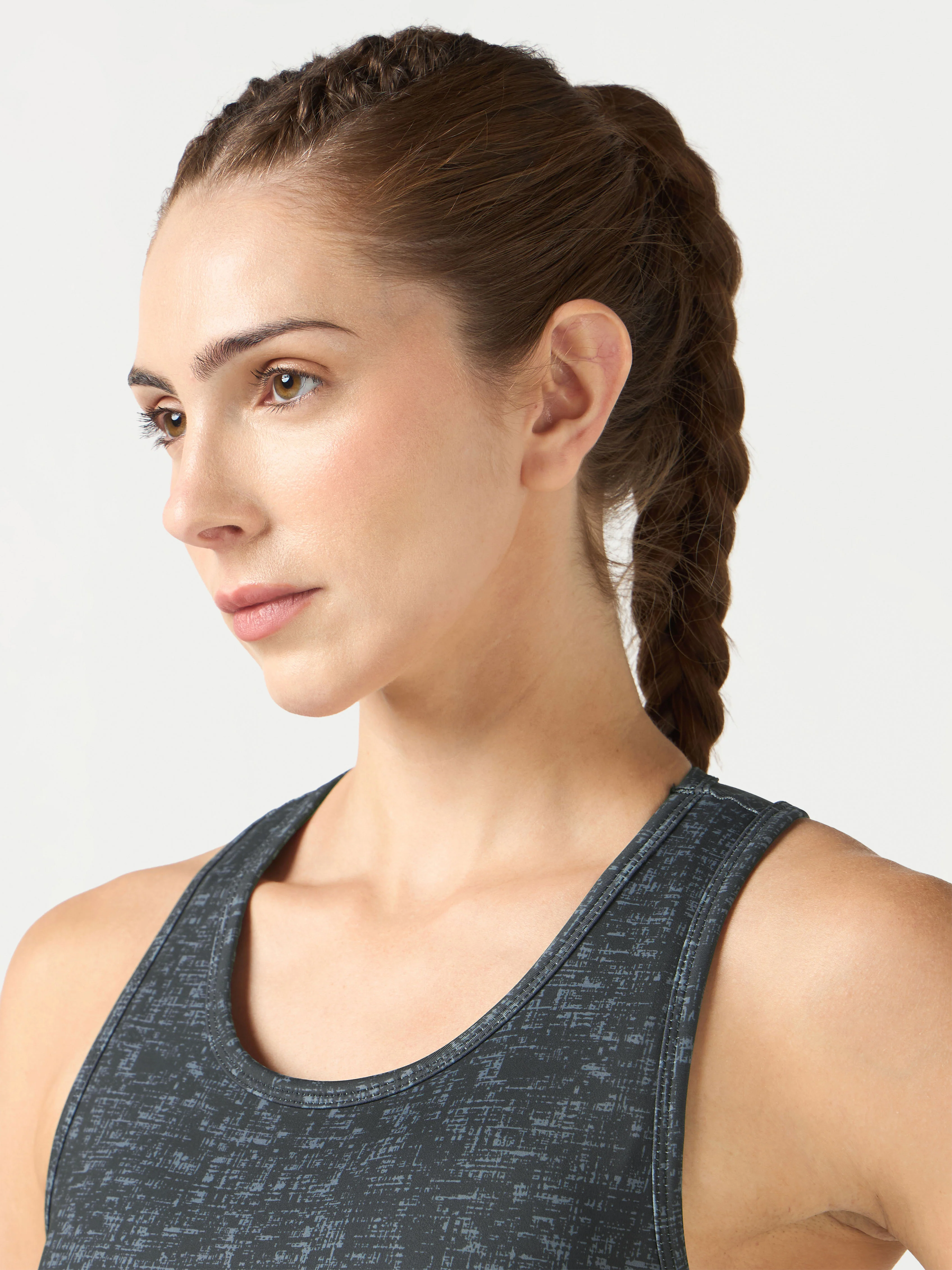 Women Slim Fit Scoop Neck Sports Bra with ELASTO PLUS - Image 4