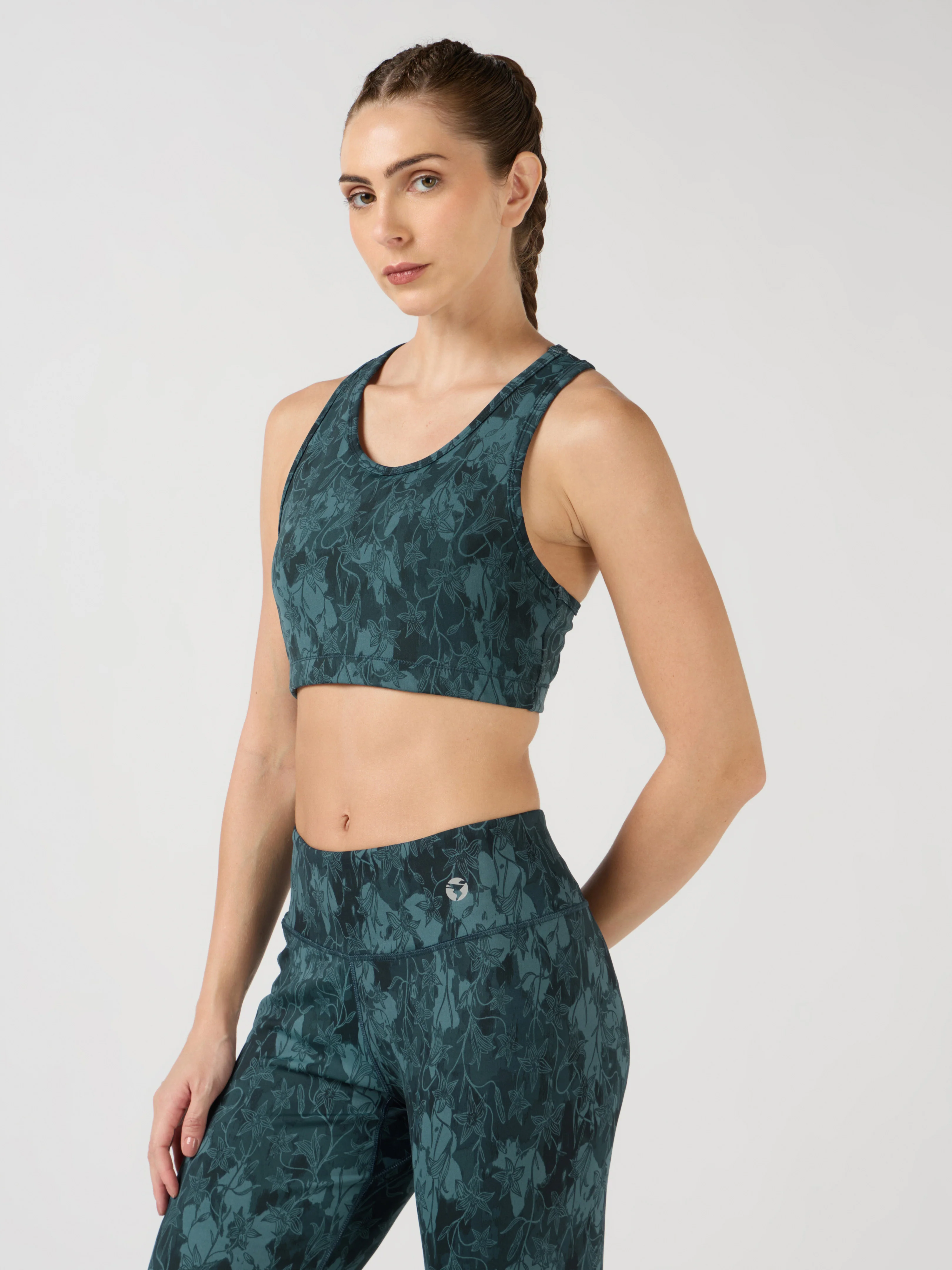 Women Slim Fit Scoop Neck Sports Bra with ELASTO PLUS - Image 4