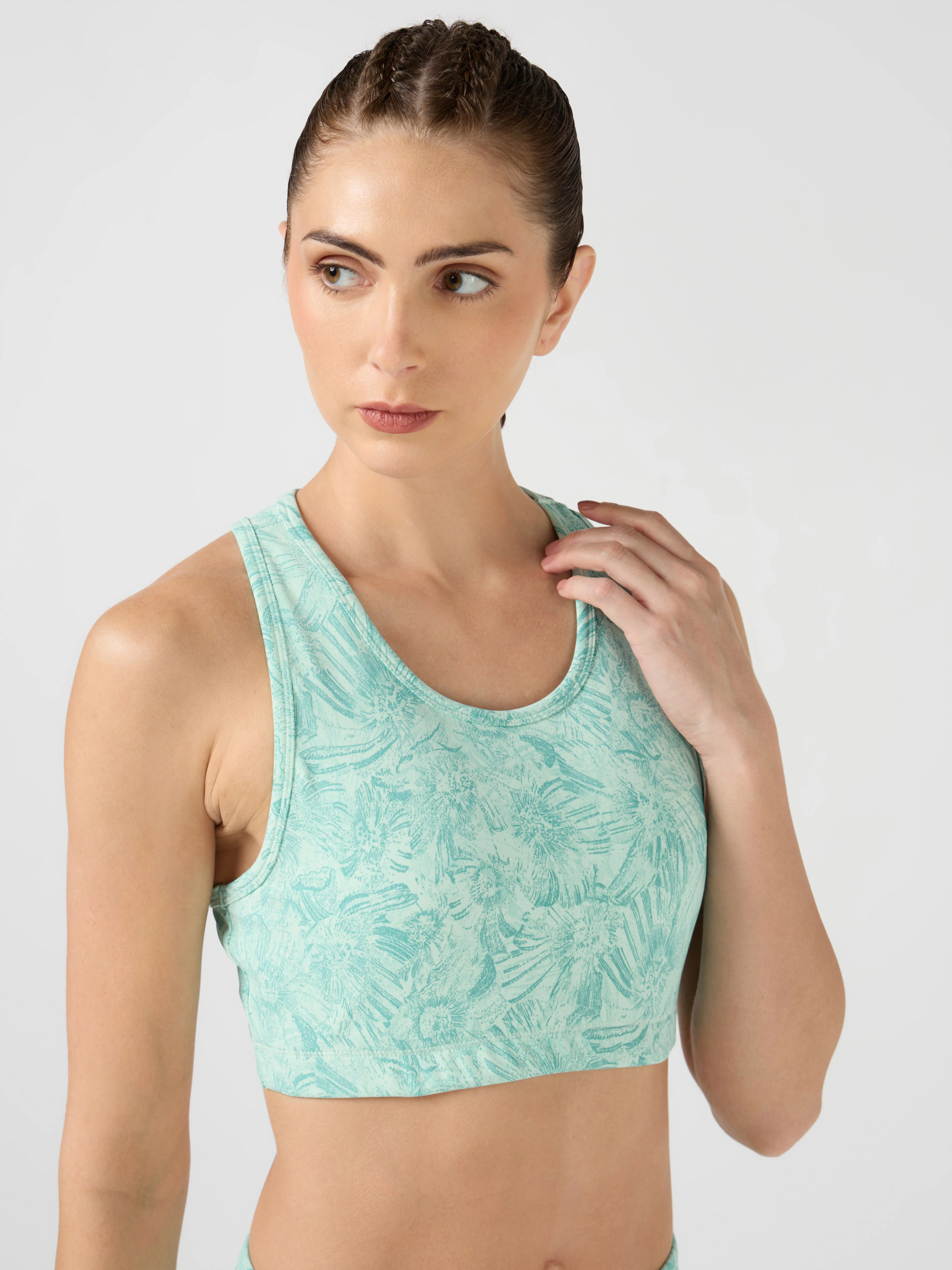 Women Slim Fit Scoop Neck Sports Bra with ELASTO PLUS - Image 5