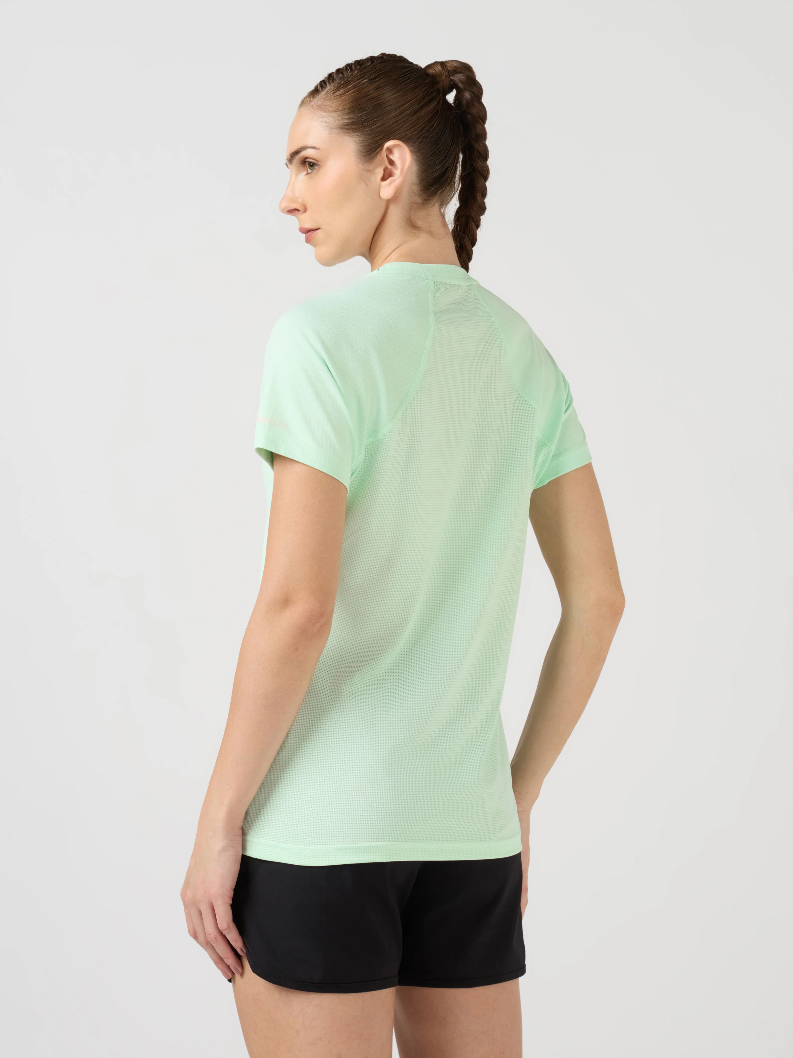 Women Typography Print Regular Fit Round Neck Sports Tee with TECHNOCOOL+ - Image 3