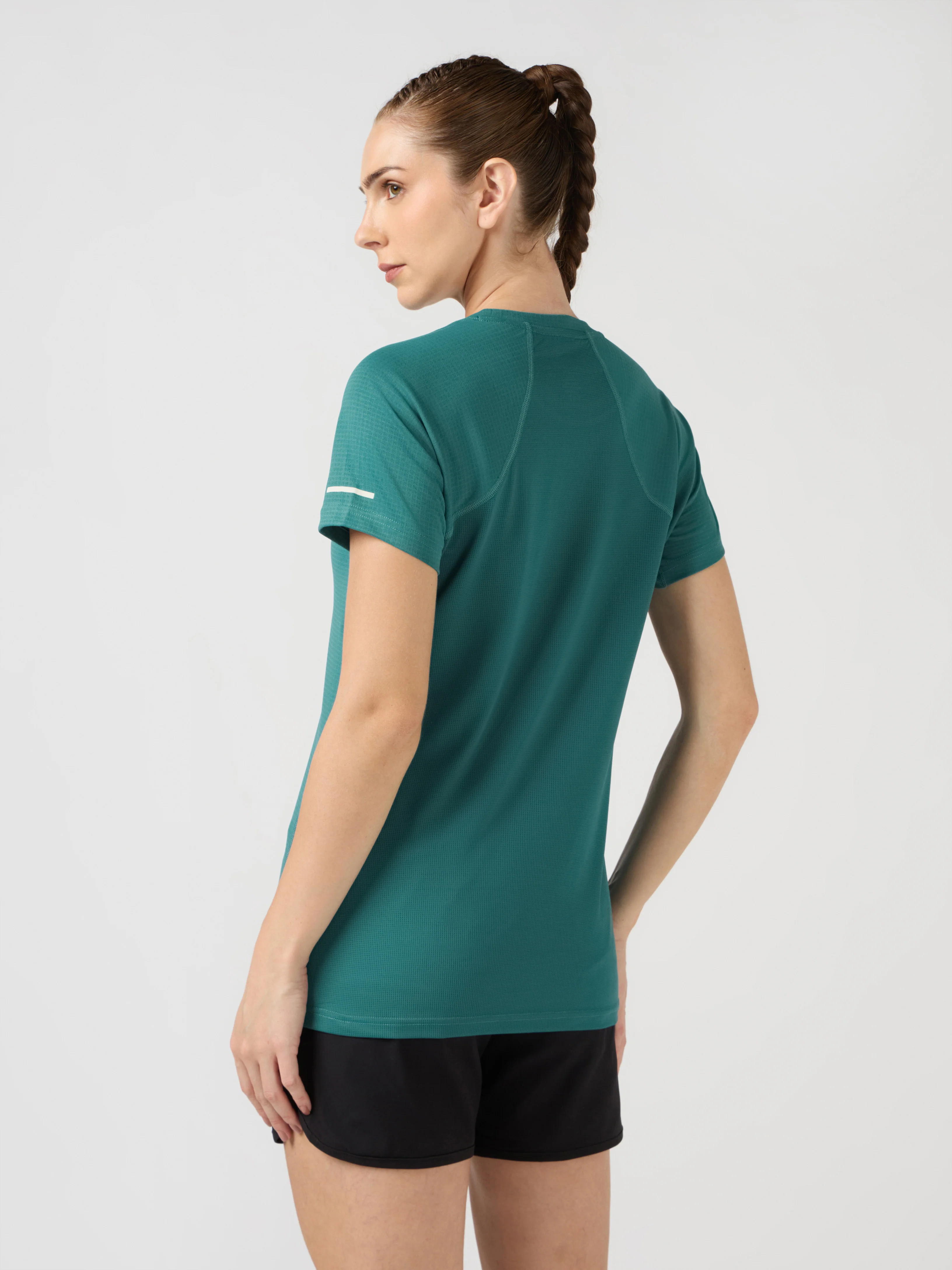 Women Typography Print Regular Fit Round Neck Sports Tee with TECHNOCOOL+ - Image 3
